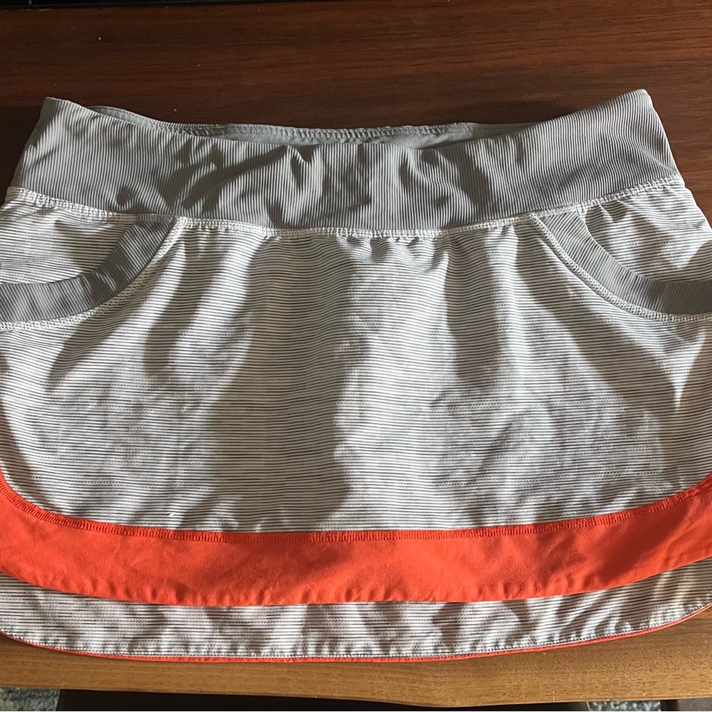 LULULEMON skort. Sz. S/M